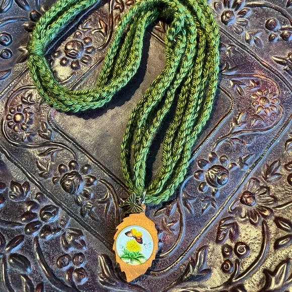 Handmade Crochet Necklace Butterfly Pendant Boho - Picture 10 of 14